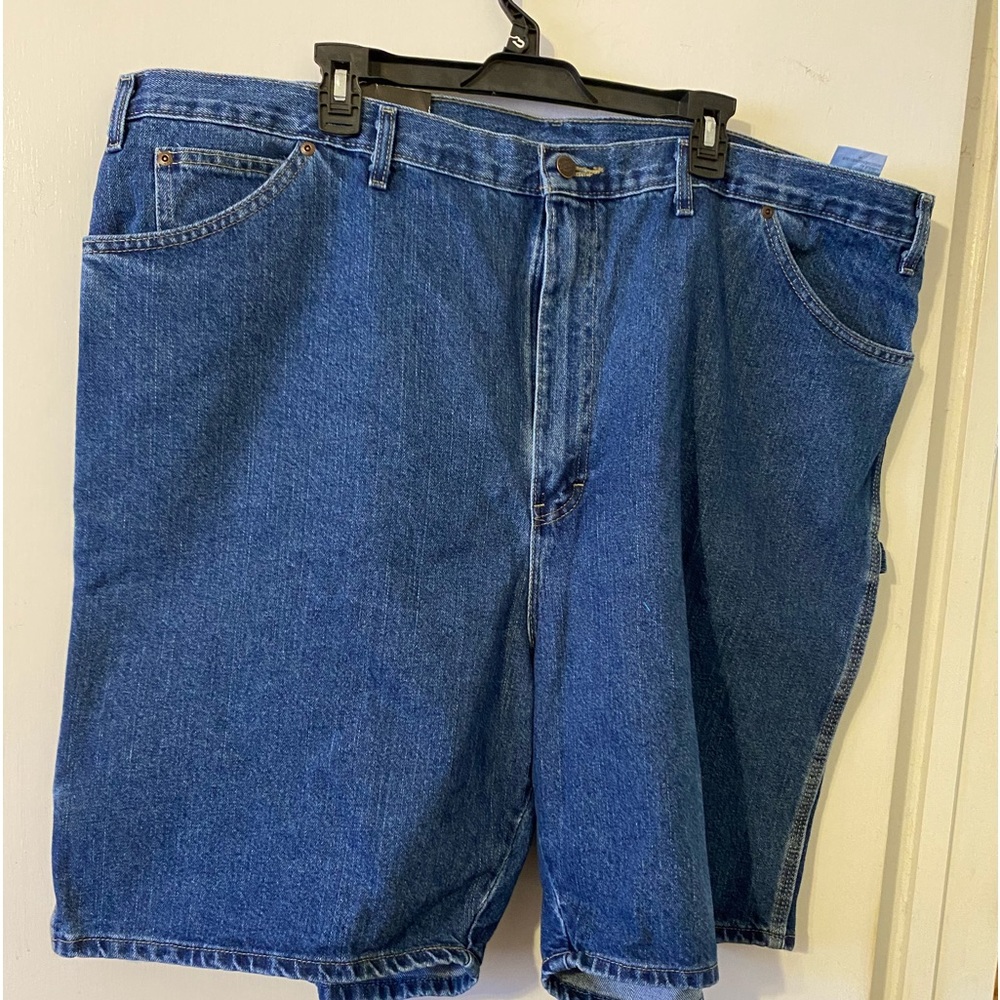 Men’s Dickies carpenter shorts